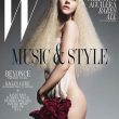 Christina-Aguilera-W1
